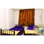 Paradise Lagoon Homestay